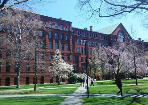 成绩一般如何考名校,成绩一般怎么上大学