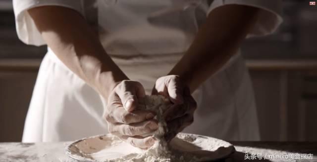 西南第一家吐司专门店，一出炉10分钟抢光！