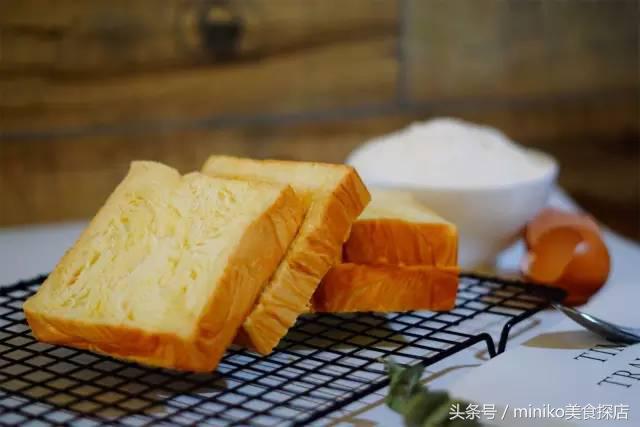 西南第一家吐司专门店，一出炉10分钟抢光！