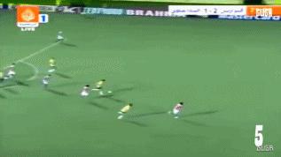 巅峰时期的卡卡是怎样踢球的,卡卡gif