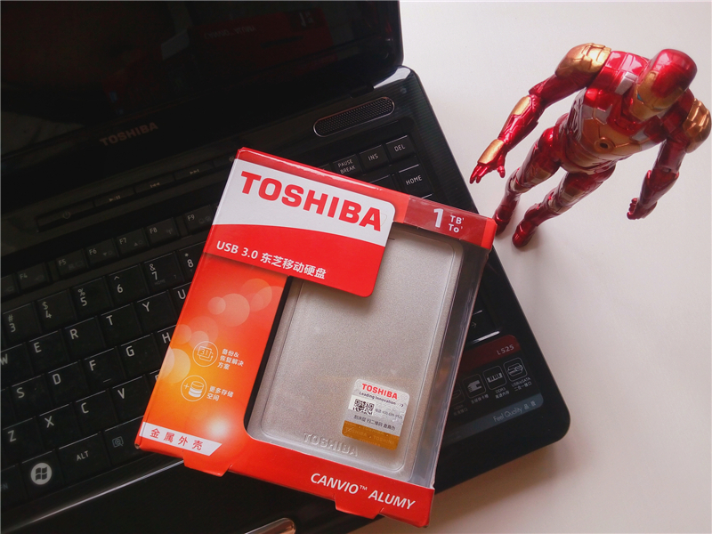 东芝移动硬盘测评推荐,东芝新小黑硬盘评测