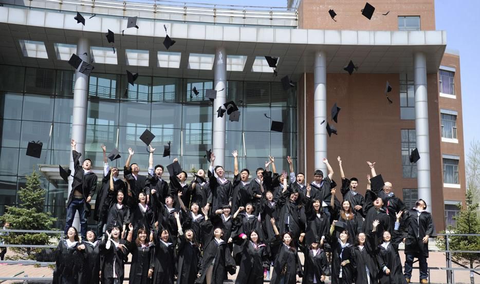 毕业季拍摄照片流程,毕业须知超美毕业照拍摄全攻略