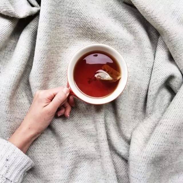 水果茶火了，才不是切片柠檬放颗草莓这么简单，收好这份实用手册