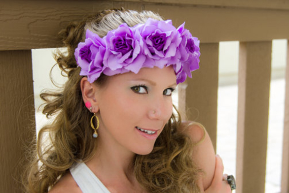 塑料仿真花头饰批发,花环头饰批发工厂哪里有