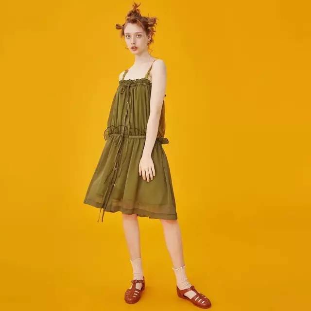 好看的夏季连衣裙怎么搜,连衣裙爆款热销中便宜又好看