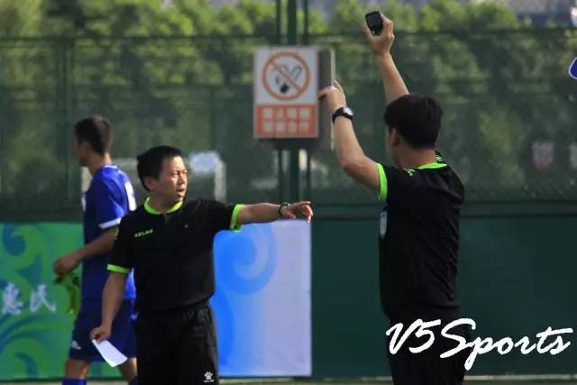 草根选手也能踏上全运会赛场,草根足球队夺联赛冠军