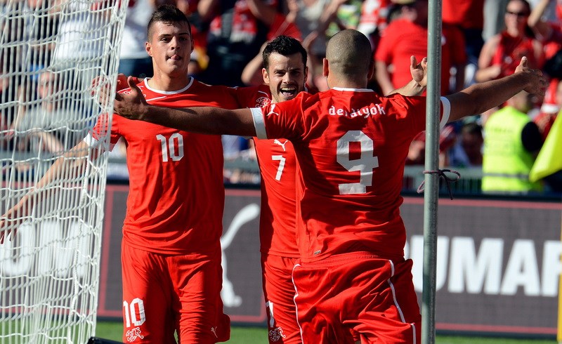 鍖楀崟鎺ㄨ崘涓归害vs鏅哄埄,浠婃棩绔炲僵鎺ㄨ崘缃楅┈vs鏂僵榻愪簹