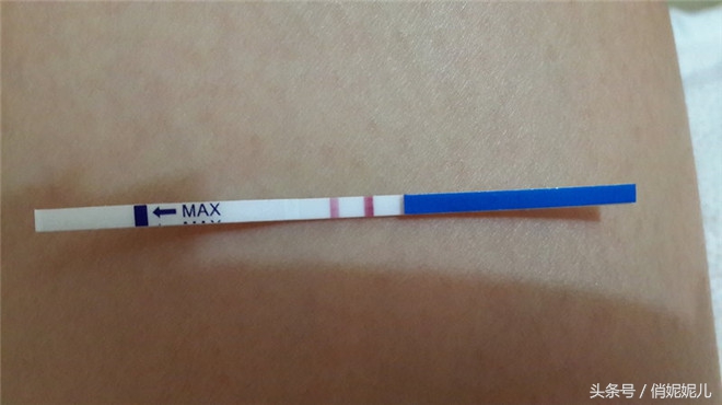 验孕棒一深一浅应该关注什么,验孕棒出现一深一浅不要惊慌
