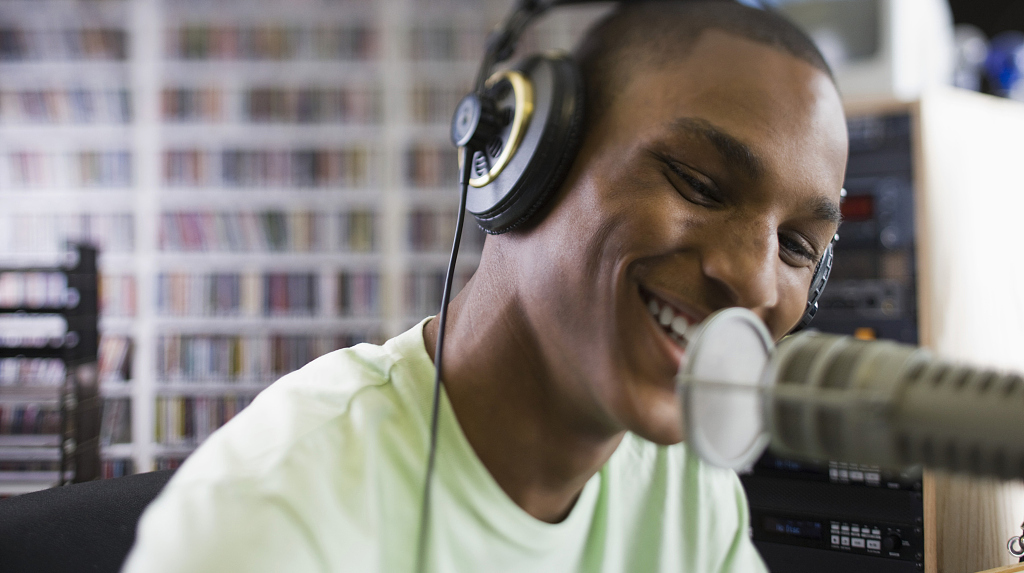 如何选择一个适合自己的麦克风,怎样选择适合自己的麦克风