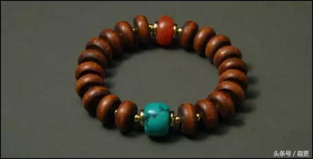 这些玩物真是重口味到没朋友，胆小点都怕惹祸上身……