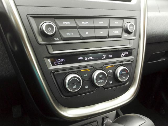 试驾奔腾x80,动力强劲测评