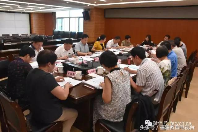 一周岁小孩怎么教育,一周教育热点事件