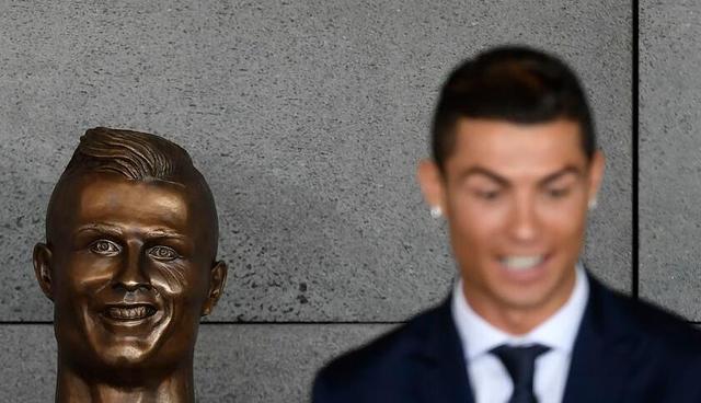 这才是C罗换发型的原因，你和C罗的天命痣在一个地方么？