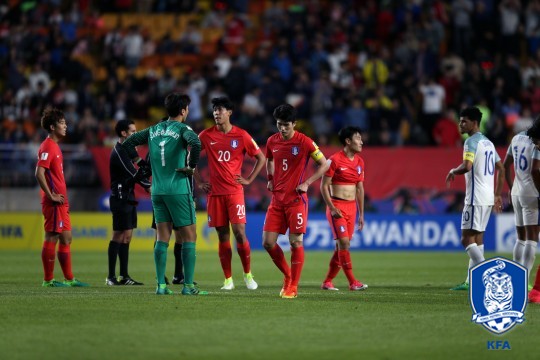 世青赛韩国U-20总结：只有一个李昇祐