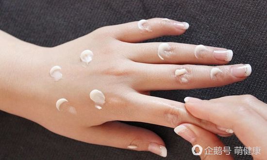 女生手有倒刺化脓,十岁女孩手上长满倒刺