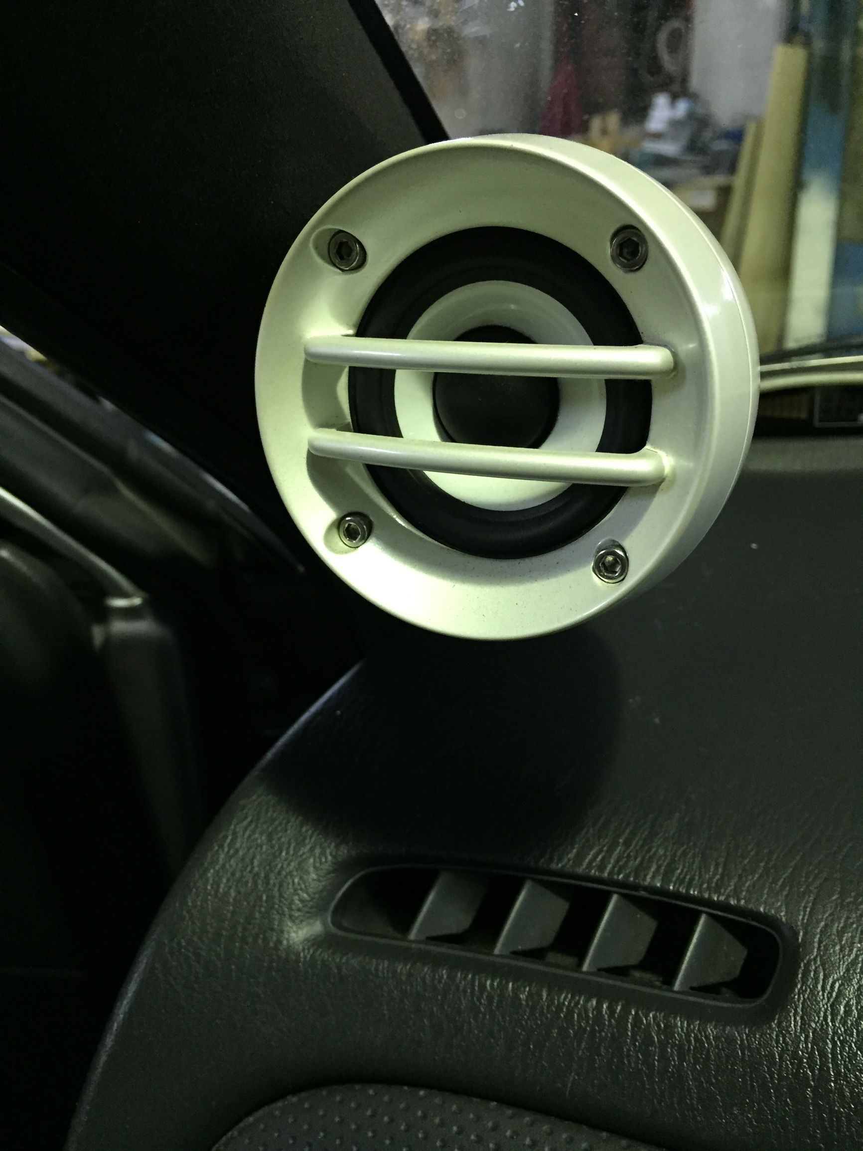 马自达323改装音响案例,马自达323音响改装长沙