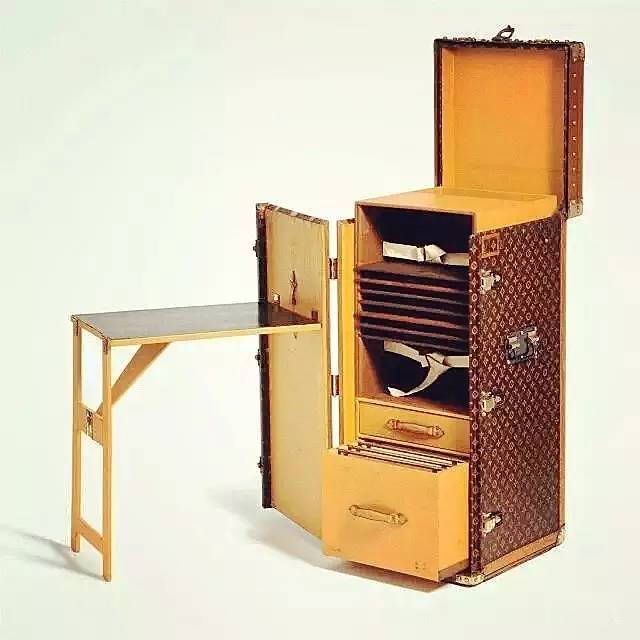 lv个性化定制包包,lv个性化定制服务