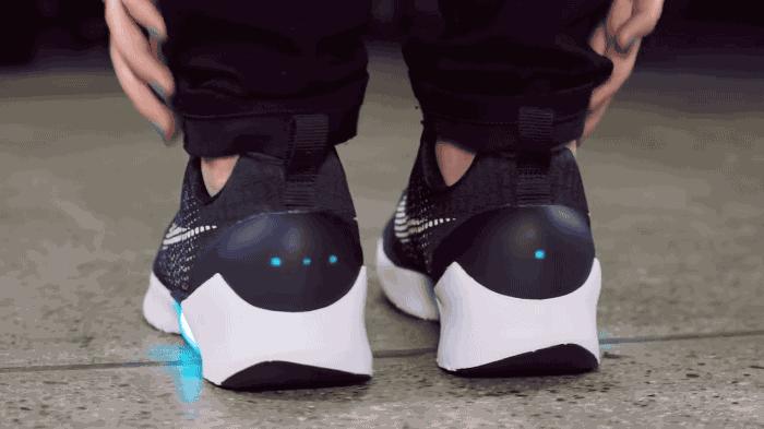 科技感十足的鞋子非常炫酷,科技感很强的鞋设计图