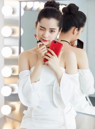 你明白她的谨慎思吗？OPPO这次跨界搞事情让女生都尖叫！