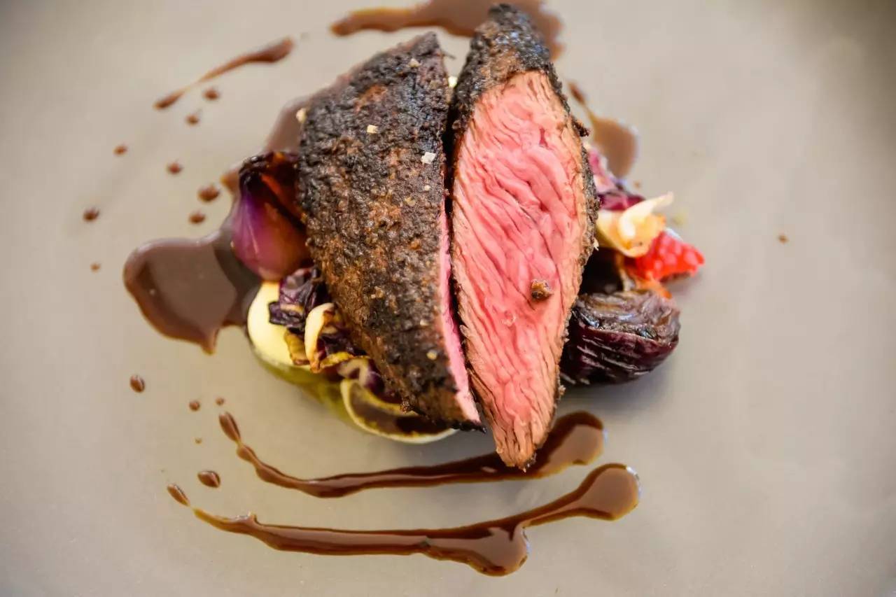 北石：这个由一群流放者建立的国家如今居然这么发达和美丽