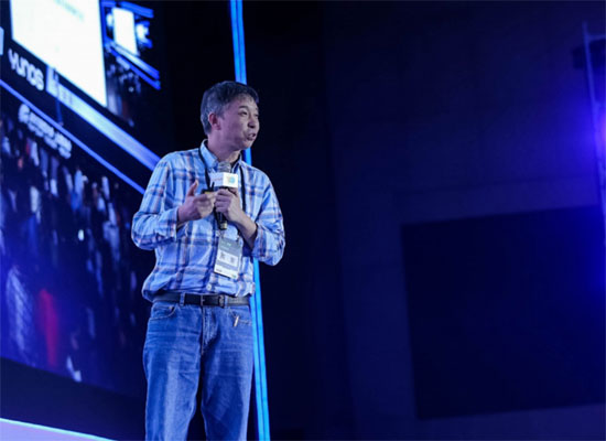 安卓不行了？锤子新机或搭载阿里YunOS6系统