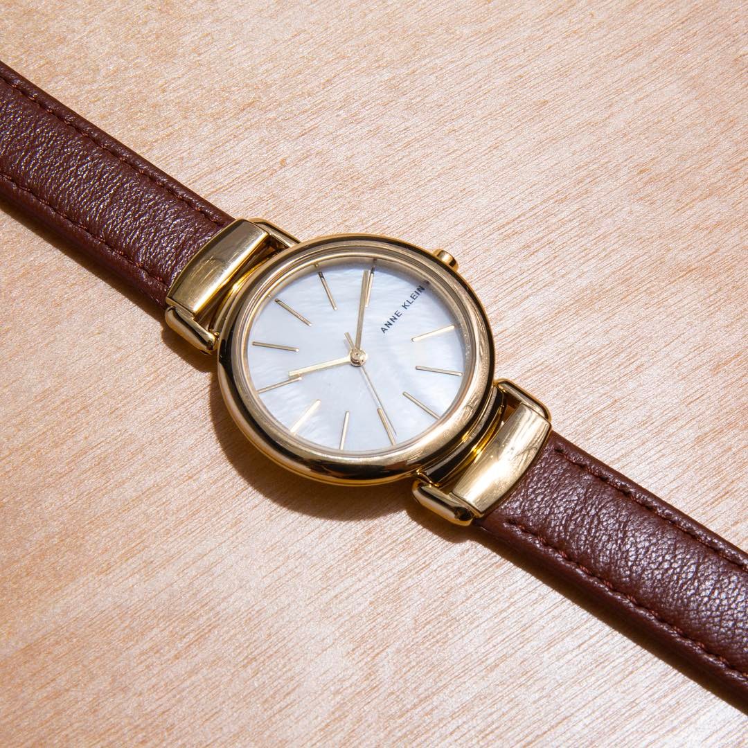 高级时尚手腕带,手腕上的时尚单品女