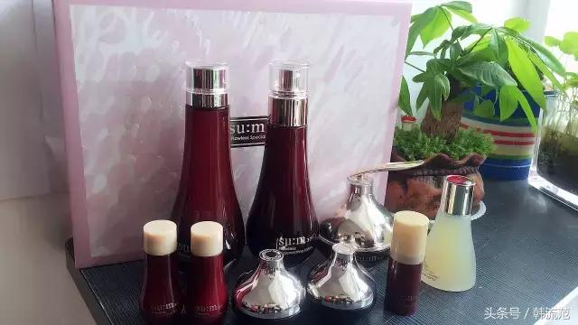 人体缺水的八大预警信号,90%肌肤问题都与缺水有关