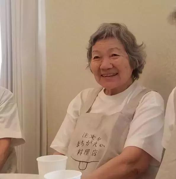 这家餐厅总上错菜却意外走红,这家餐厅经常上错菜却无人投诉