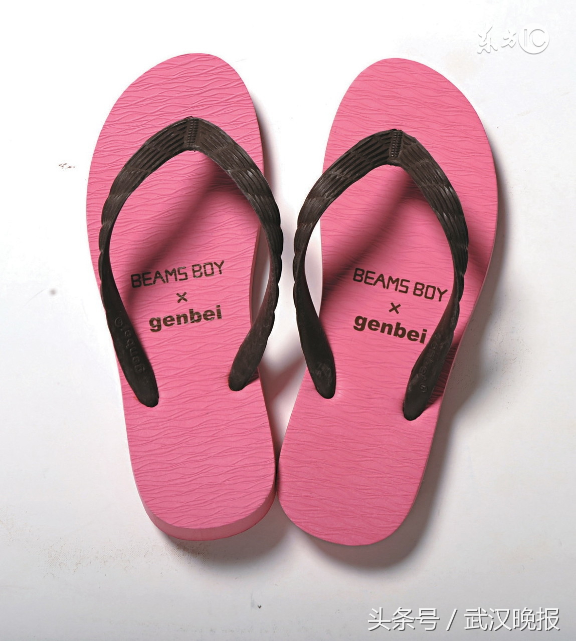 穿人字拖把脚磨破了,经常穿人字拖脚趾会有什么变化