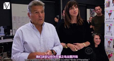 维密超模摔断鞋子又站起来,维密摔倒的模特有哪些