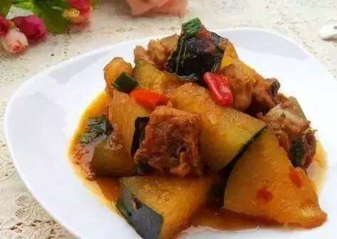 头发油睡觉流口水怎么回事,头发油口干睡眠不好