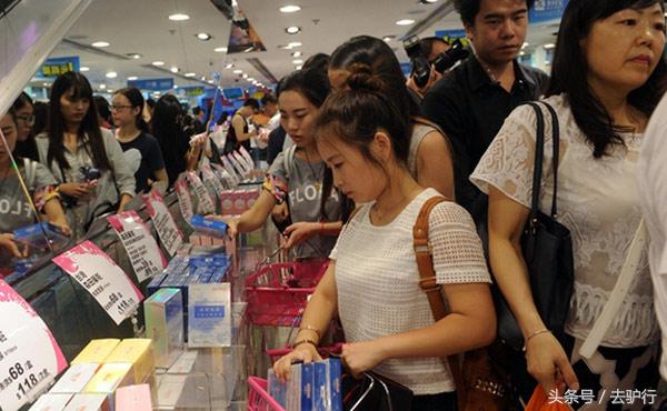 韩国旅游纪念品买什么,韩国东西卖得有多贵