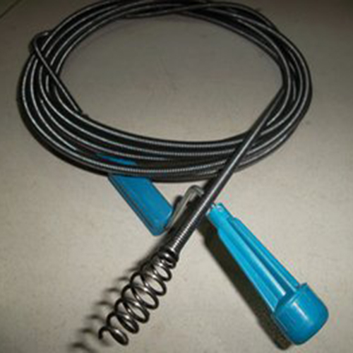 地漏下水慢用管子通一下,浴室地漏下水慢怎么办