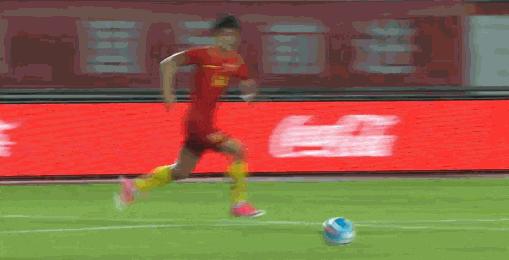 u22中国亚洲杯,u20男足新疆球员模仿c罗