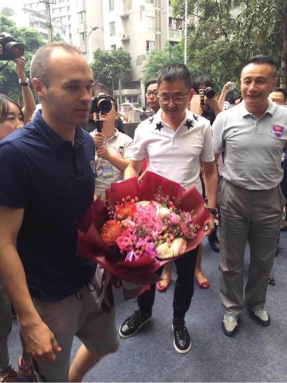 巴萨最强大脑表演,巴萨最强大脑哈维