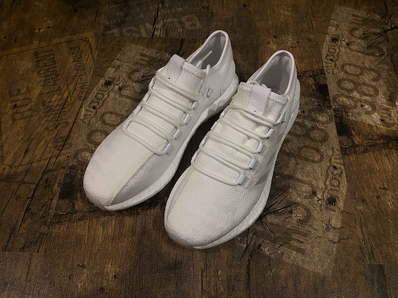 adidas新款跑鞋曝光,adidas2023新款跑鞋