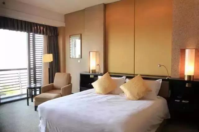 满客旅游｜毕业旅行：行遍江南清丽地，人生只合住湖州——太湖雷迪森欢迎您