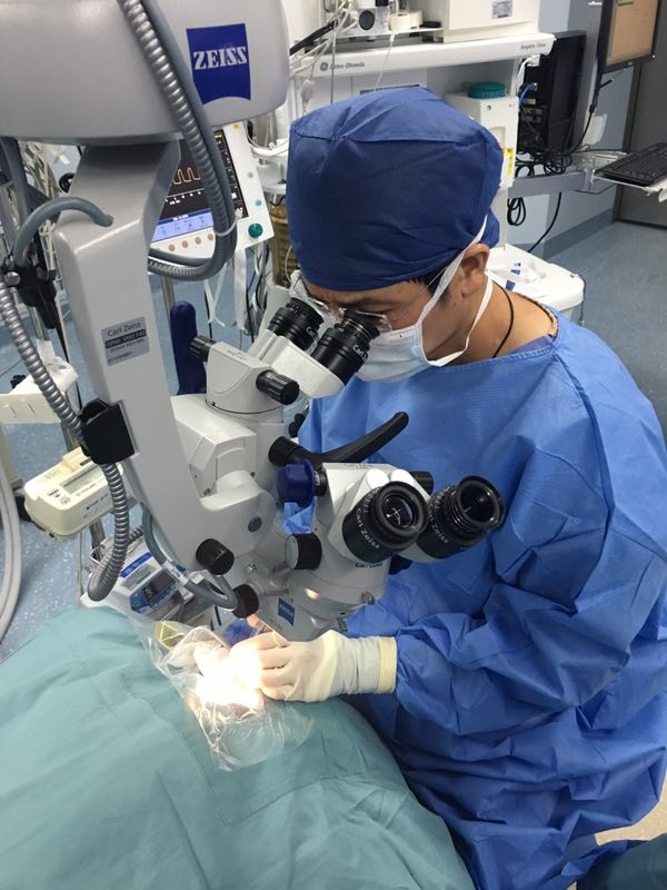 白内障免费筛查助力患者重见光明,先天性白内障眼科专家