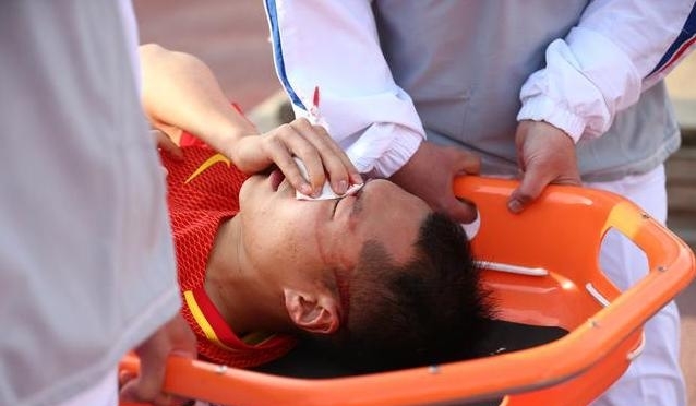 武磊沪媒争议,武磊跟王大雷蒿俊闵关系怎么样