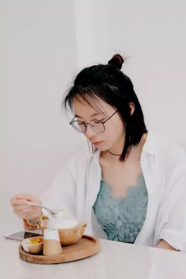 鍗佸ぇ蹇呬拱濂宠搴楅摵,鏌愬疂濂宠