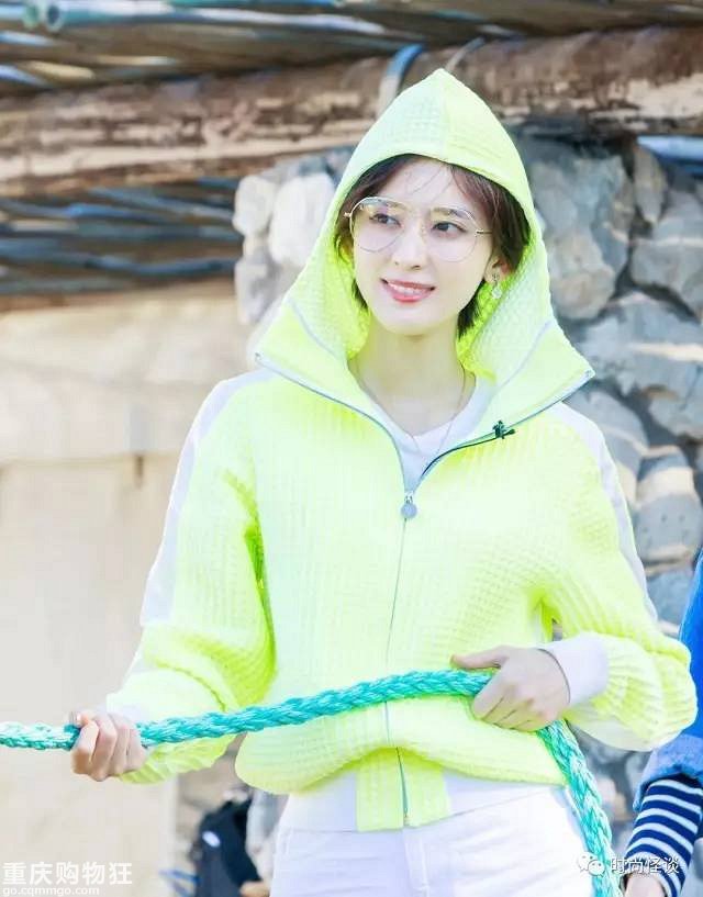 被娜扎种过的草已经长成草原！软萌式带货到底是什么神技能！