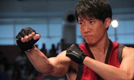 成龙大哥有多低调,成龙的大哥宝刀未老