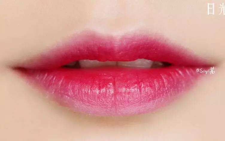 平价滋润款口红试色,平价且超好用的口红伪素颜
