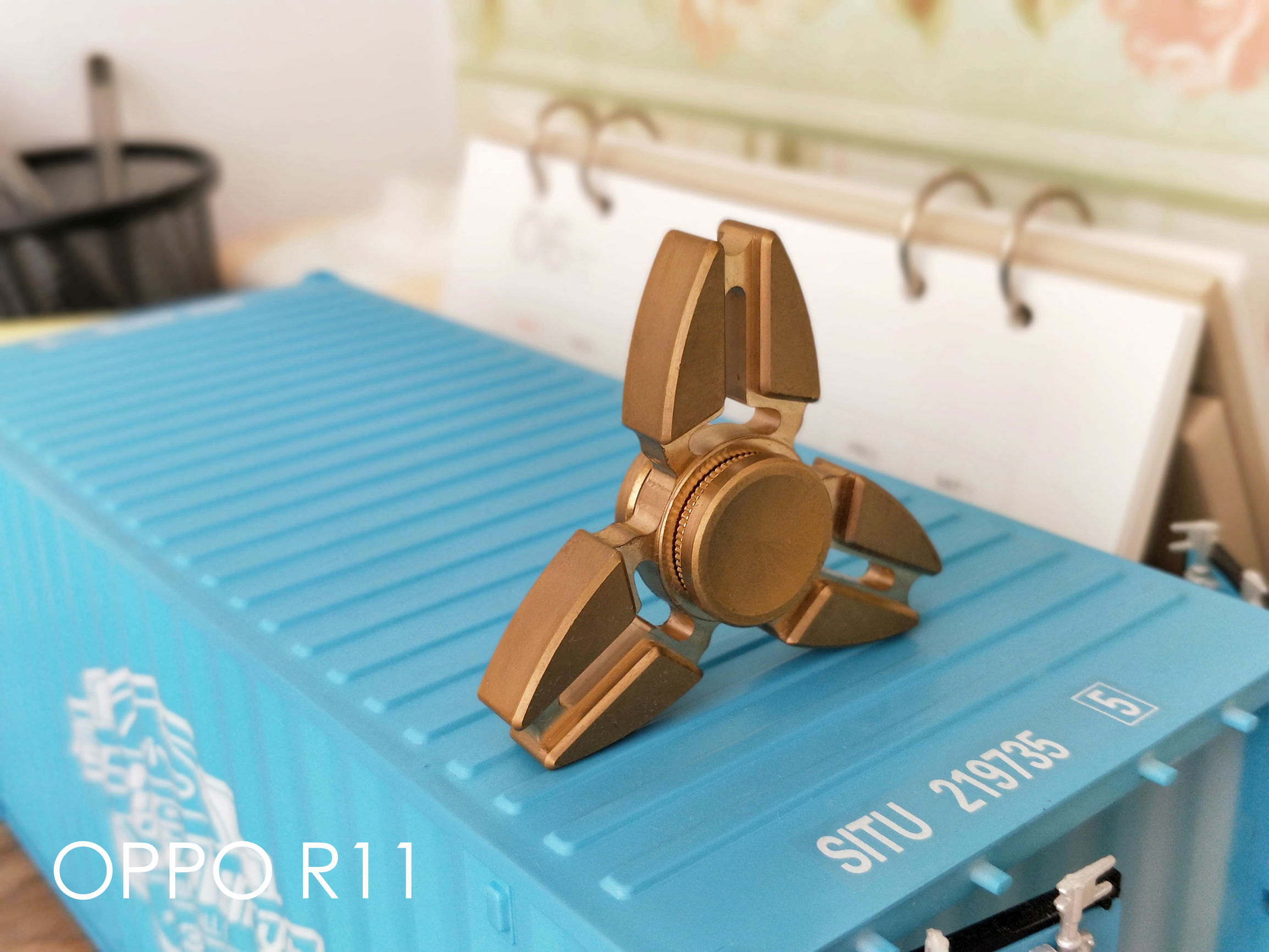 oppo手机相机怎么调拍照好看,不玩游戏拍照好的oppo手机