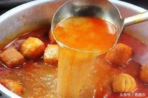 隔着门都能闻到异味,隔着老远能闻到一股恶臭