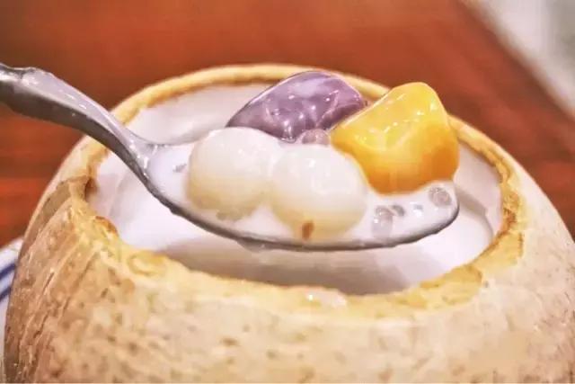 夏日冰爽甜品推荐哪款好吃点的,最简单的夏日甜品冰淇淋