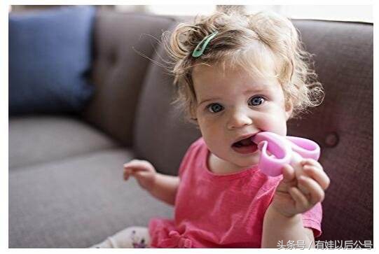 怎么改掉一岁宝宝咬人的坏习惯,一岁多小宝宝爱咬人是什么原因