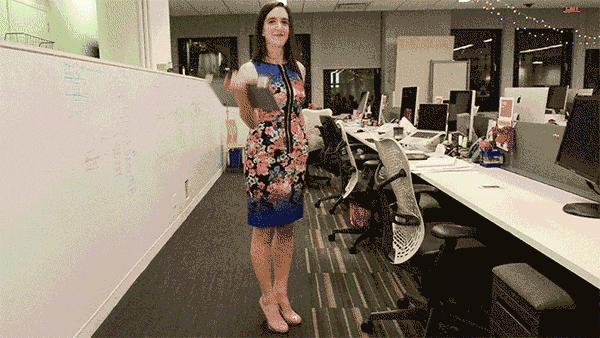 看电视一个小时对眼睛的伤害大吗,看电视2小时不伤眼睛吗