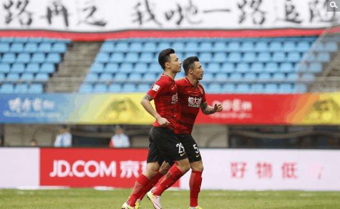 恒大2:0取胜,广州恒大vs贵州恒丰塔利斯卡