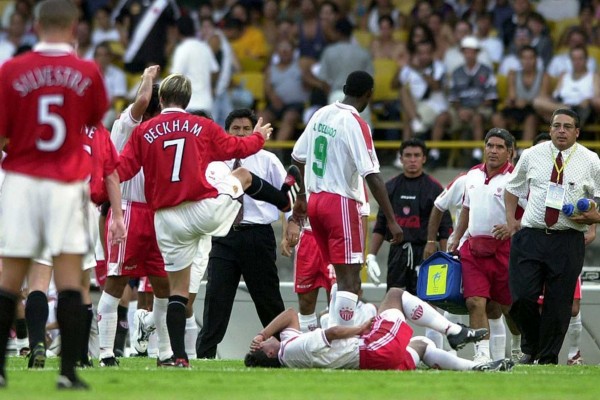 足球最美画面,足球最美的烟火画面